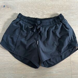 Lululemon hottie hot running shorts black 4